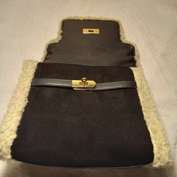 Badgley Mischka Black Satchel with Cream Shearling Trim - Picture 5 of 7